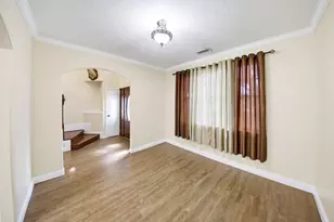 8117 Constellation Ln, Houston, TX 77075 - Photo 6