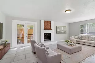 2315 Hampton Rd, League City, TX 77573 - Photo 4