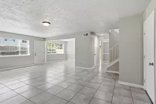 2315 Hampton Rd, League City, TX 77573 - Photo 10