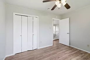 2315 Hampton Rd, League City, TX 77573 - Photo 34