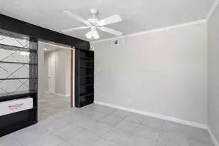2315 Hampton Rd, League City, TX 77573 - Photo 16