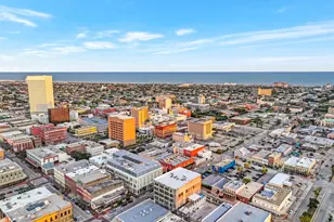 2400 Mechanic St, Galveston, TX 77550 - Photo 38