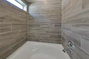 9845 Gln Brk Ln, Magnolia, TX 77354 - Photo 8