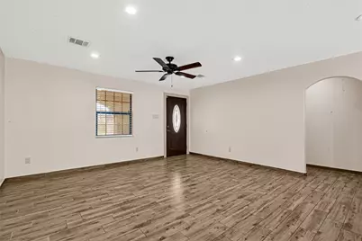 5006 Apala Dr, Houston, TX 77032 - Photo 8