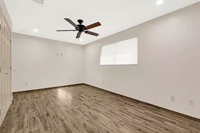 5006 Apala Dr, Houston, TX 77032 - Photo 10