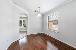 5922 James Pl, Houston, TX 77085 - Photo 8