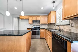 5922 James Pl, Houston, TX 77085 - Photo 12