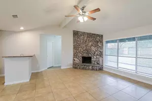 16319 N Mist Dr, Houston, TX 77073 - Photo 4