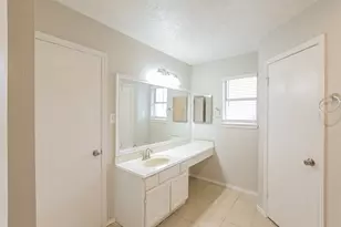 16319 N Mist Dr, Houston, TX 77073 - Photo 10