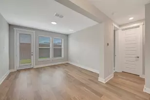 16019 Hayes Pk Dr, Houston, TX 77079 - Photo 16