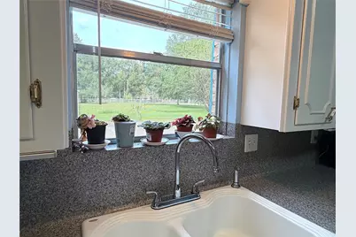 851 Oakridge Drive, Cleveland, TX 77328 - Photo 10