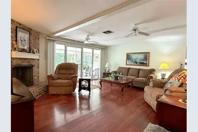851 Oakridge Drive, Cleveland, TX 77328 - Photo 8