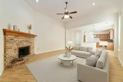 16726 Aliana Lakes Court, Richmond, TX 77407 - Photo 14