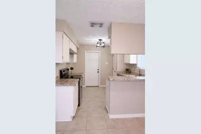 408 Bayridge Drive, League City, TX 77573 - Photo 6