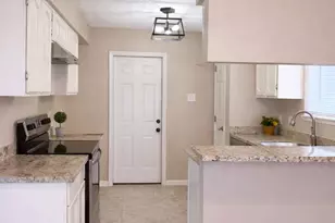 408 Bay Ridge Dr, League City, TX 77573 - Photo 6