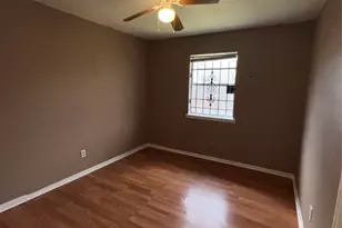 3613 Sparrow St, Houston, TX 77051 - Photo 10