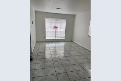 3613 Sparrow Street, Houston, TX 77051 - Photo 6