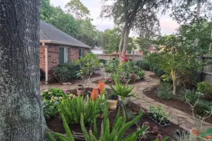 15318 Brook Arbor Ct, Houston, TX 77062 - Photo 36
