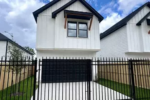 8655 Sunderland Rd, Houston, TX 77028 - Photo 1