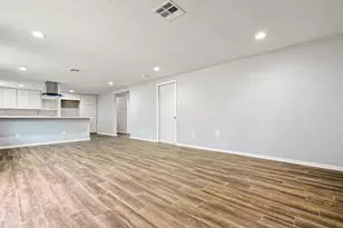 4418 Knotty Oaks Trail, Houston, TX 77045 - Photo 16