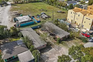 4302 Dreyfus St, Houston, TX 77021 - Photo 2