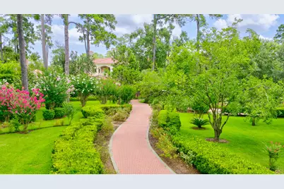 35 W Rivercrest Drive, Houston, TX 77042 - Photo 6