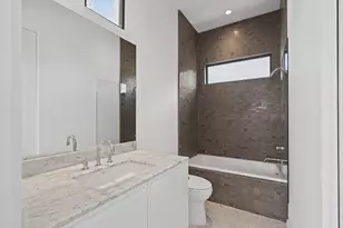 1527 Indiana St, Houston, TX 77006 - Photo 34
