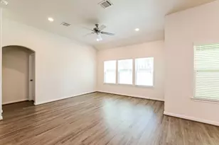 17686 Cedar Crst Dr, Conroe, TX 77306 - Photo 4