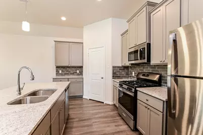 17686 Cedar Crest Drive, Conroe, TX 77306 - Photo 6