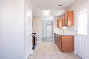 2706 Star Peak Dr, Houston, TX 77088 - Photo 12