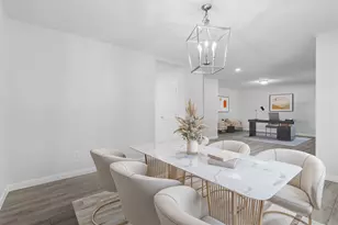 7826 Twin Hills Dr, Houston, TX 77071 - Photo 4