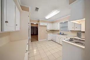 706 Enchanted River Dr, Spring, TX 77388 - Photo 12