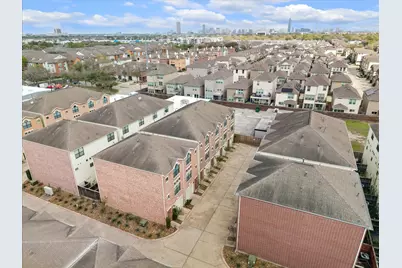 8715 Meadowcroft Drive #1102, Houston, TX 77063 - Photo 30