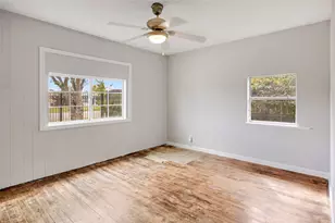2919 Cochran St, Houston, TX 77009 - Photo 6