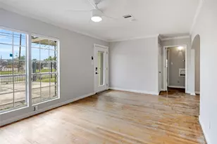 2919 Cochran St, Houston, TX 77009 - Photo 4