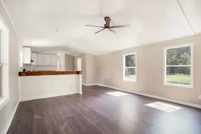 20218 Fm 2090 Road, Conroe, TX 77306 - Photo 8