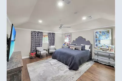 3125 W Park Avenue, Pinehurst, TX 77630 - Photo 14