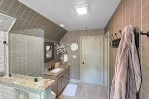 3125 W Park Ave, Pinehurst, TX 77630 - Photo 38