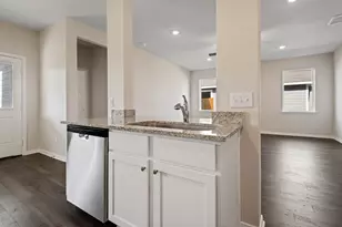 15870 Berry Hl Dr, Conroe, TX 77303 - Photo 10