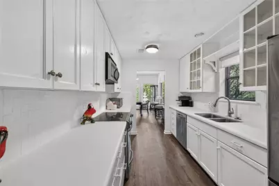 9400 Doliver Drive #16, Houston, TX 77063 - Photo 18