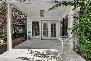 9400 Doliver Dr, Houston, TX 77063 - Photo 38