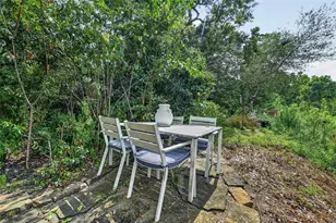 9400 Doliver Dr, Houston, TX 77063 - Photo 42