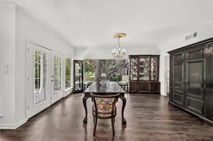 9400 Doliver Dr, Houston, TX 77063 - Photo 10