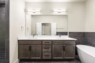 6521 Rena St, Houston, TX 77092 - Photo 16