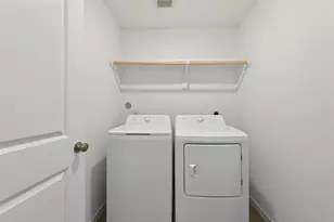 216 Amy St, Angleton, TX 77515 - Photo 30