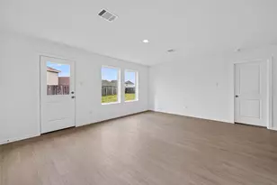 216 Amy St, Angleton, TX 77515 - Photo 20