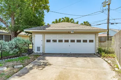 7721 Beluche Drive, Galveston, TX 77551 - Photo 4