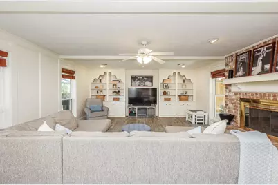 13706 Darrington Lane, Houston, TX 77069 - Photo 6