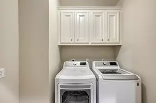 2740 Wroxton Rd, West University Place, TX 77005 - Photo 24