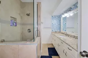 2115 Forest Oaks Dr, Houston, TX 77017 - Photo 32